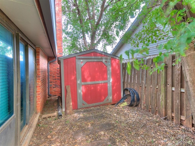 view of outbuilding