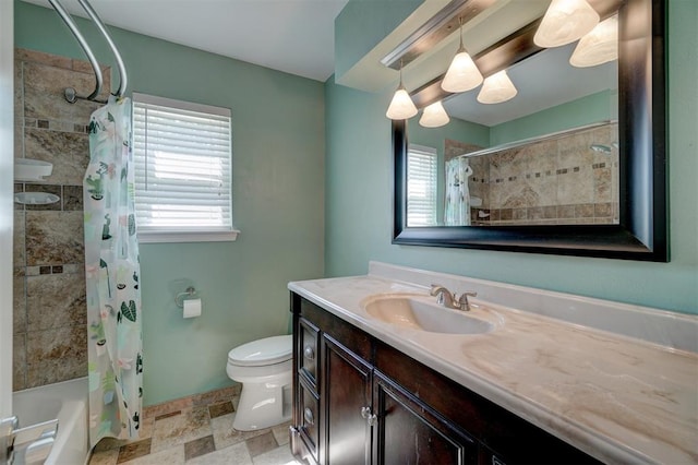 full bathroom featuring shower / tub combo, vanity, and toilet