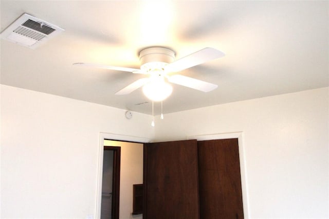 interior details with ceiling fan