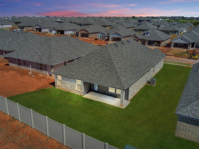 view of aerial view at dusk