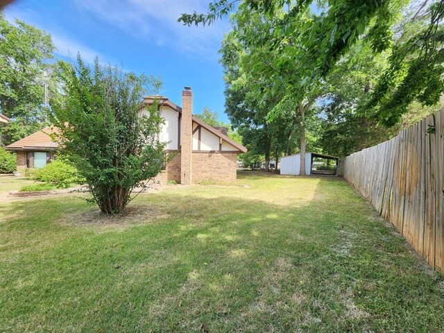 1116 Reid Cir, Seminole, OK 74868 - view of yard with an outdoor structure