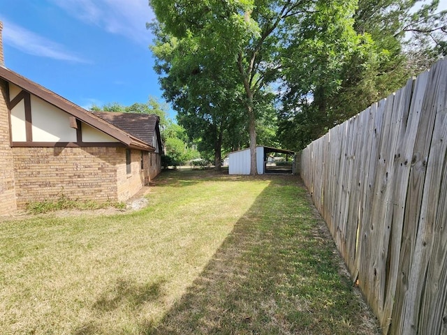 1116 Reid Cir, Seminole, OK 74868 - view of yard with an outdoor structure