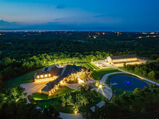 view of aerial view at dusk