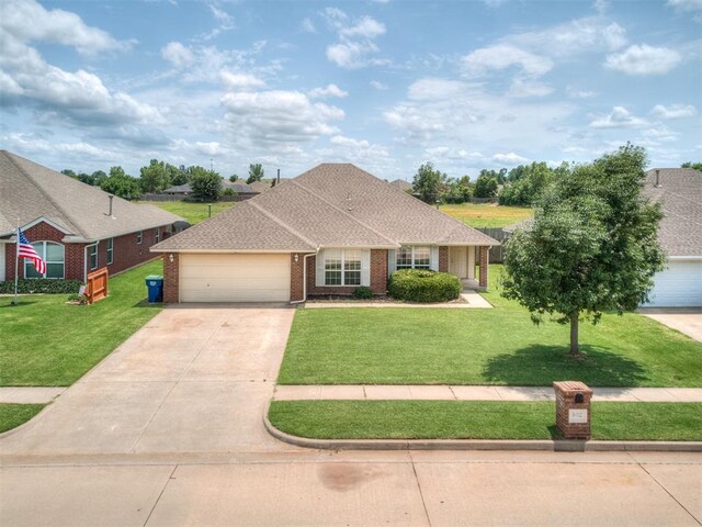 802 E Elder St, Mustang, OK 73064 - photo 47
