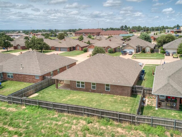 802 E Elder St, Mustang, OK 73064 - photo 49
