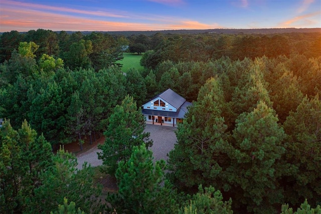 view of aerial view at dusk