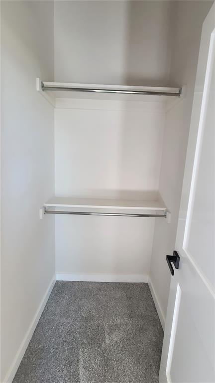 1425 W Harvard Way, Mustang, OK 73064 - view of closet