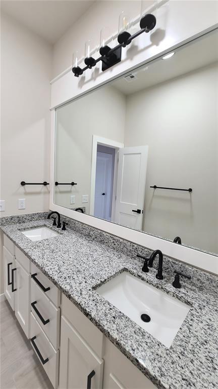 1425 W Harvard Way, Mustang, OK 73064 - full bath with double vanity