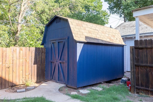 view of outdoor structure