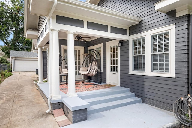 entrance to property featuring ceiling fan