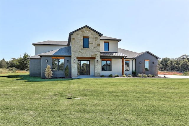 view of front of house with a front yard