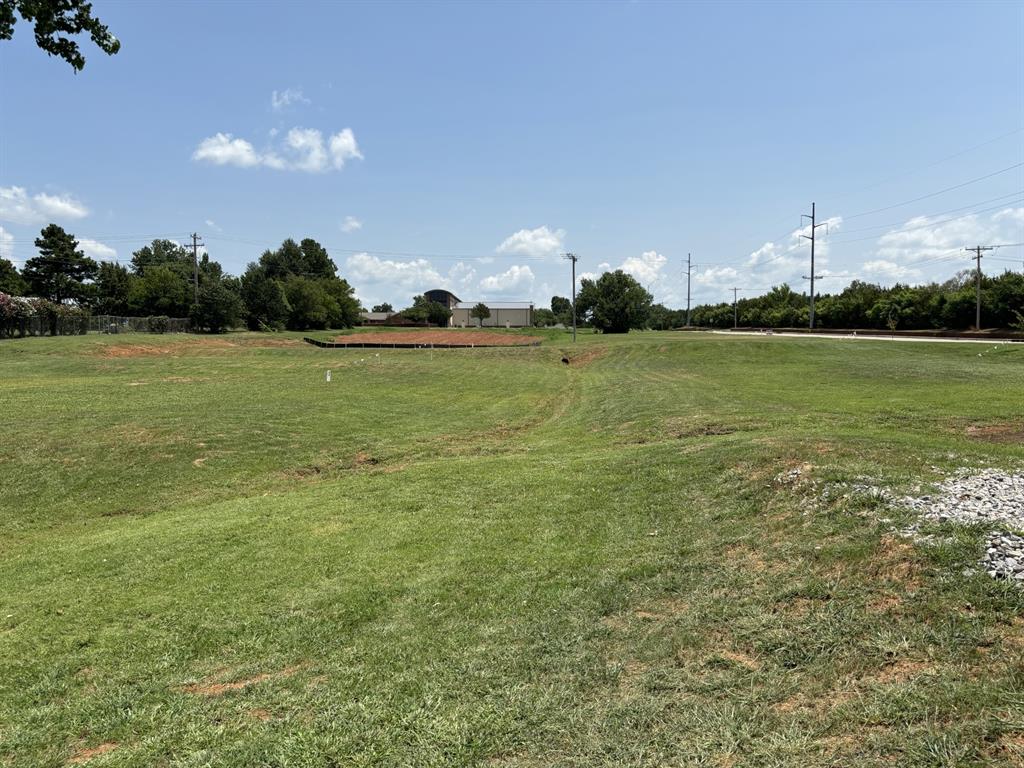707 E Rock Creek Rd, Norman, OK 73071 - photo 2