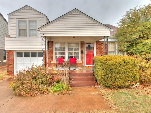 view of front of house featuring covered porch