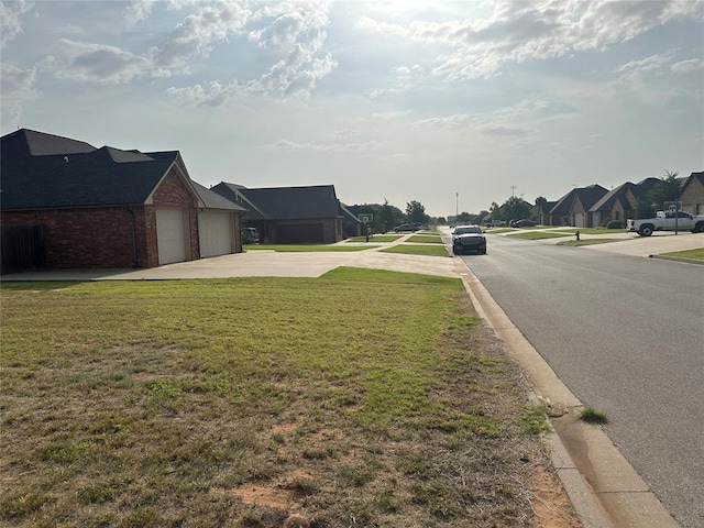 Listing photo 2 for 2105 N Club House Dr, Weatherford OK 73096