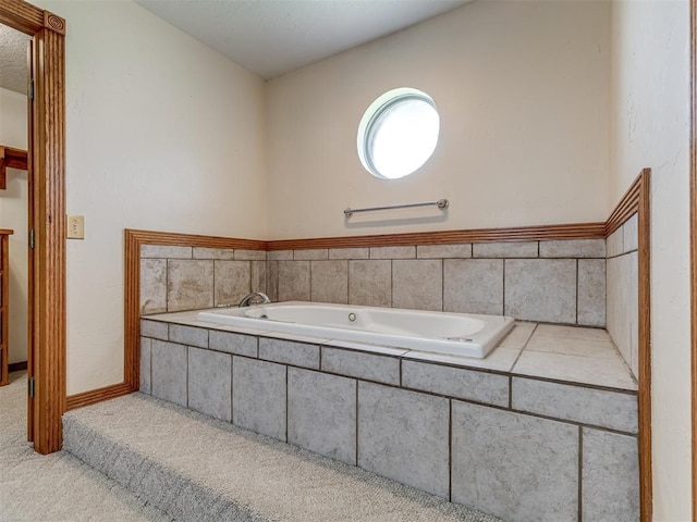 8015 County St Unit 2610, Hinton, OK 73047 - bathroom with a bath