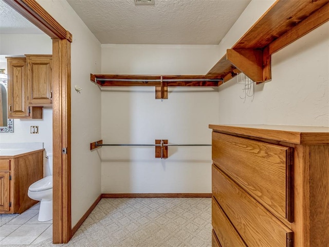 8015 County St Unit 2610, Hinton, OK 73047 - spacious closet with light floors