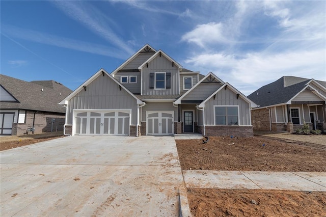 craftsman-style home featuring a garage