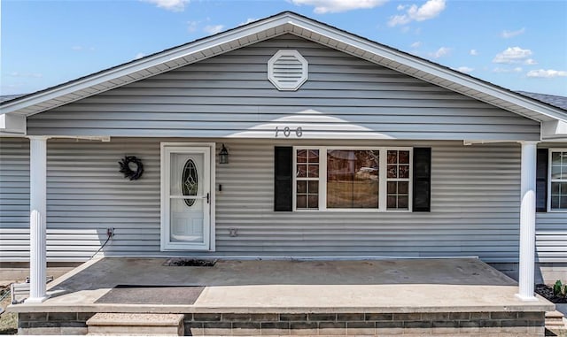 view of front of property with covered porch