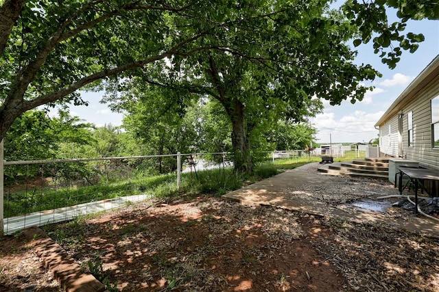 667 County Road 1410th Rd, Ninnekah, OK 73067 - view of yard featuring fence