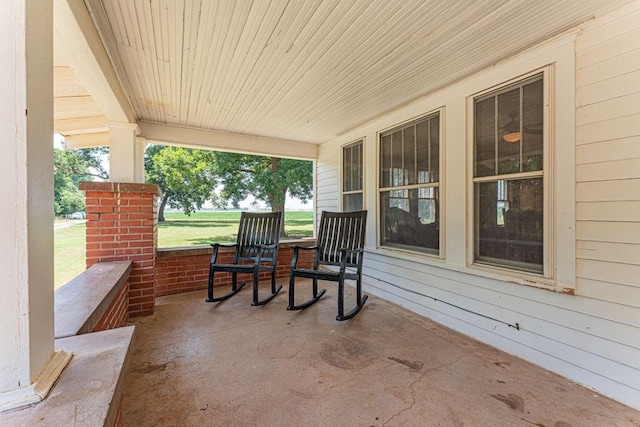 view of patio / terrace with a porch