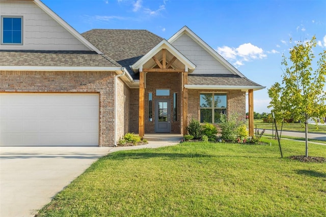 view of front of home with a front yard