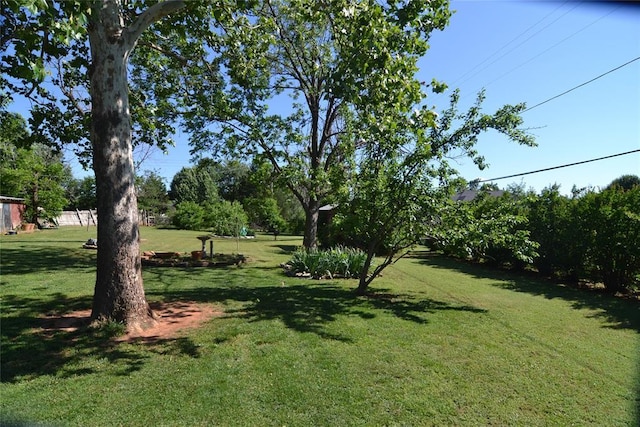 5932 NW 62nd Ter, Oklahoma City, OK 73122 - view of grassy yard