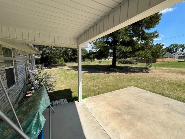 208 N Kay Dr, Broken Bow, OK 74728 - view of patio