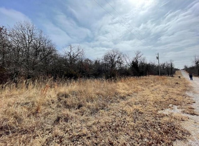 Listing photo 3 for 0 Oak Springs Rd, Harrah OK 73045