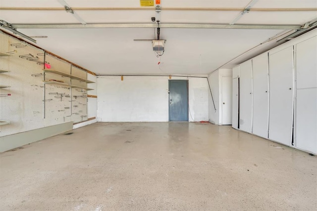 103 Park Dr, Sayre, OK 73662 - view of garage