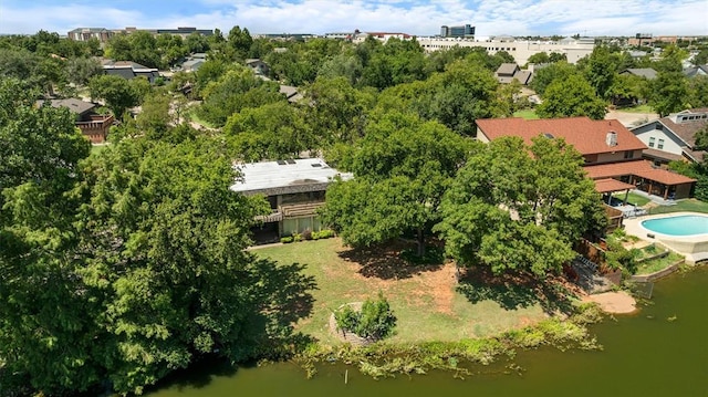 bird's eye view with a water view