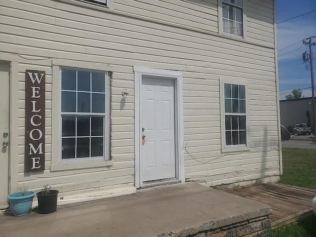 view of doorway to property