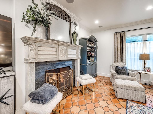 living area with crown molding