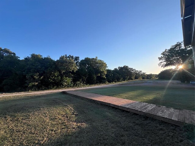 exterior space featuring a lawn