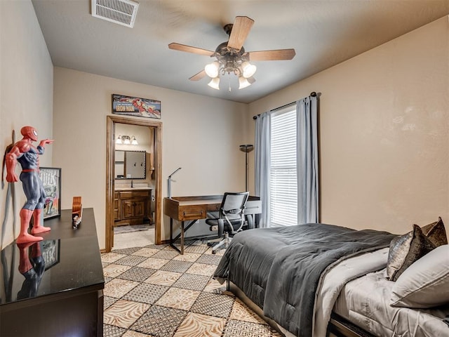 bedroom with ceiling fan