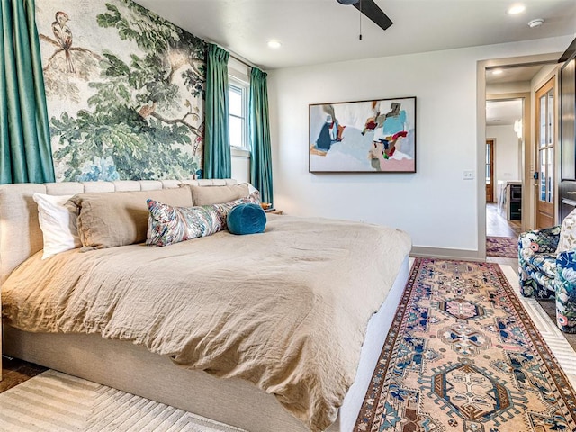 bedroom featuring ceiling fan