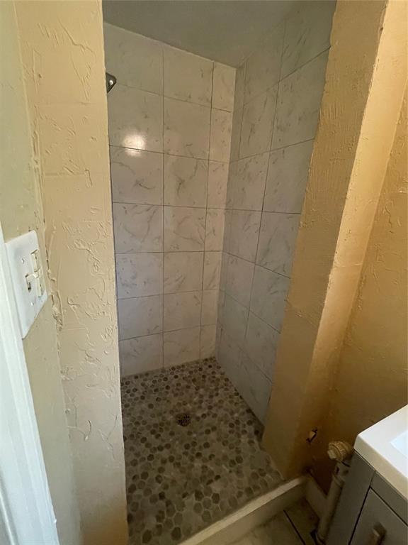1216 W Ash St None, Unit None, El Reno, OK 73036 - photo 25