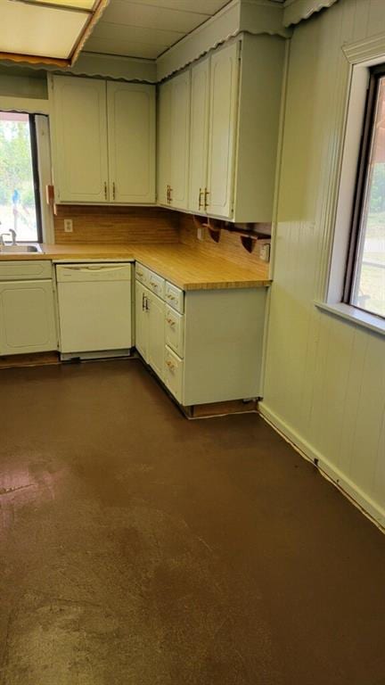 kitchen featuring dishwasher and sink