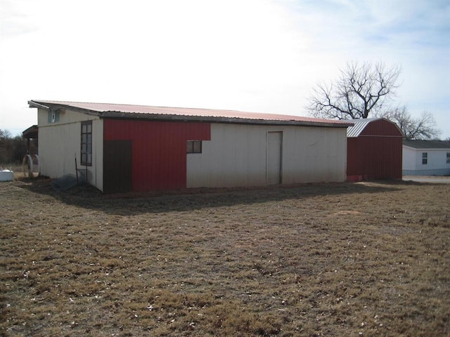 view of outdoor structure