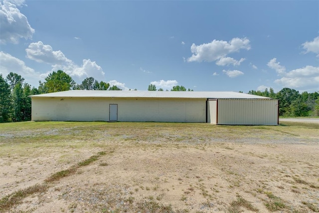 view of outbuilding