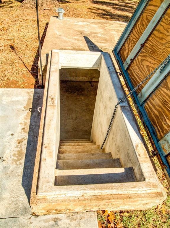 33322 Hardesty Rd, Shawnee, OK 74801 - view of storm shelter