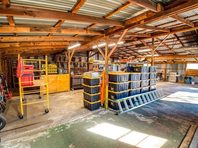 33322 Hardesty Rd, Shawnee, OK 74801 - garage with a workshop area