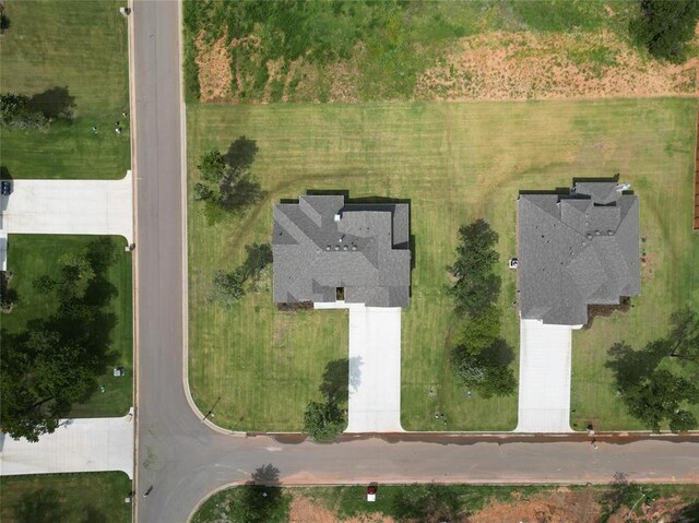 14001 Magnolia Ln, Edmond, OK 73049 - photo 3