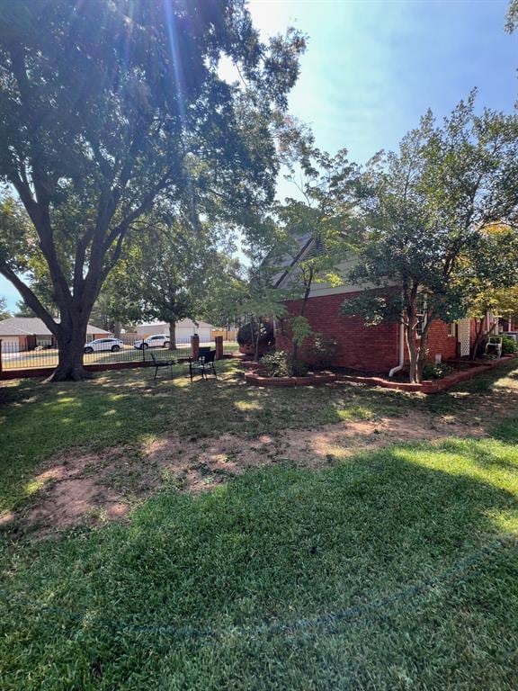 210 E Cammack St, Shawnee, OK 74804 - photo 47