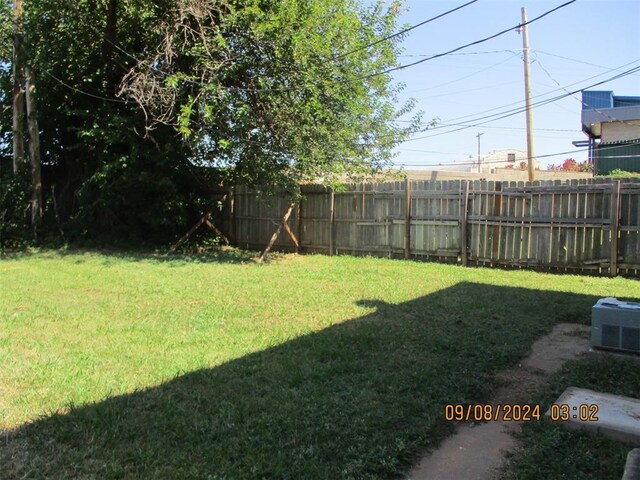 2714 N Lyon Dr, Oklahoma City, OK 73107 - photo 23