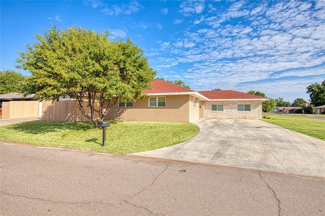 view of front of home with a front lawn