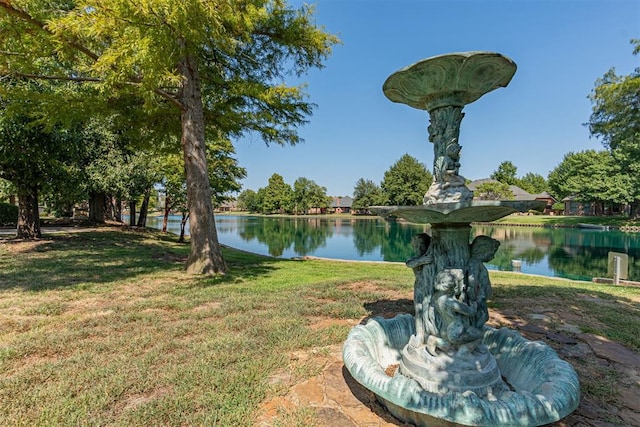 view of yard with a water view