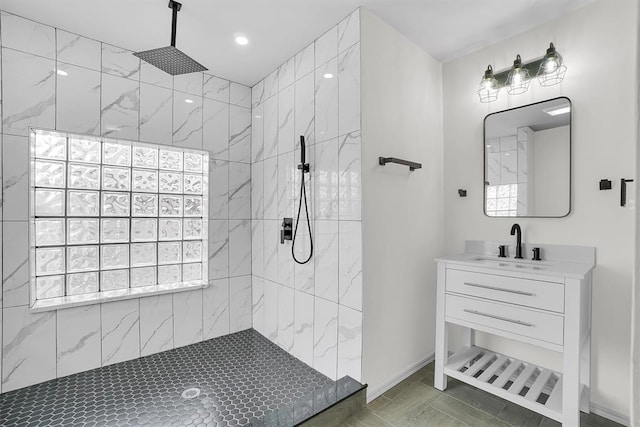 1405 Rosehaven Dr, Altus, OK 73521 - full bathroom featuring tiled shower and vanity