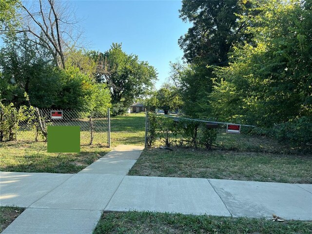 2004 SW 14th St, Oklahoma City, OK 73108
