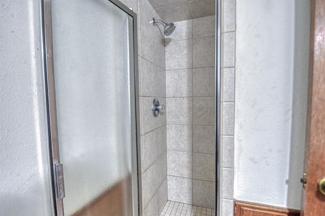 bathroom with walk in shower