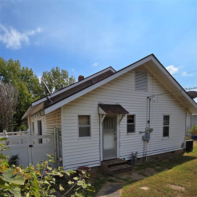 view of front of house